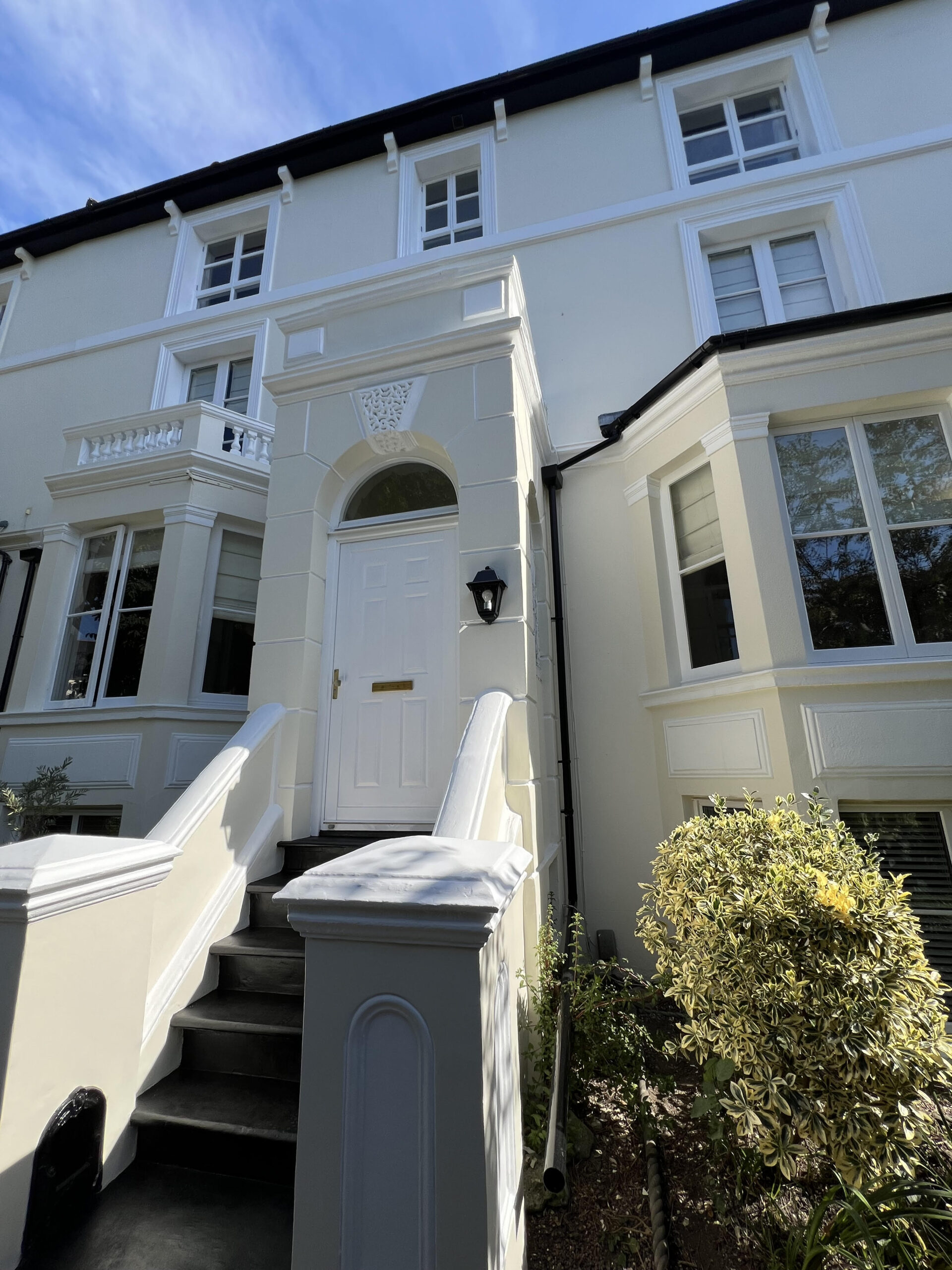 Delivered Social (3000 × 2100 px) (1)